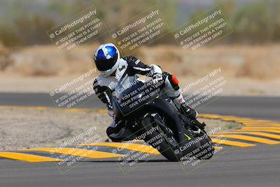 media/Sep-11-2022-SoCal Trackdays (Sun) [[81b7e951af]]/Turn 5 (1110am)/